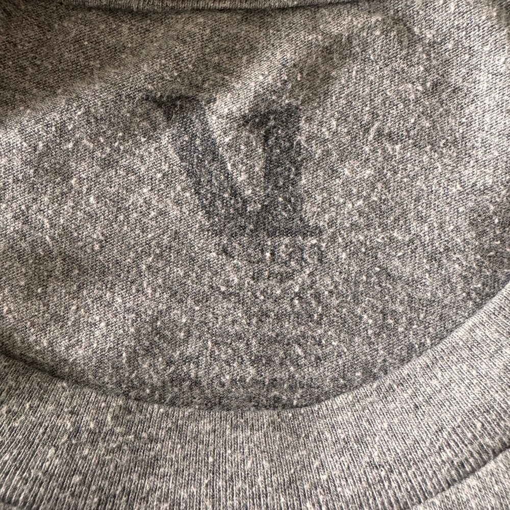 Vuori Men's Logo Graphic T-Shirt - Picture 3 of 5
